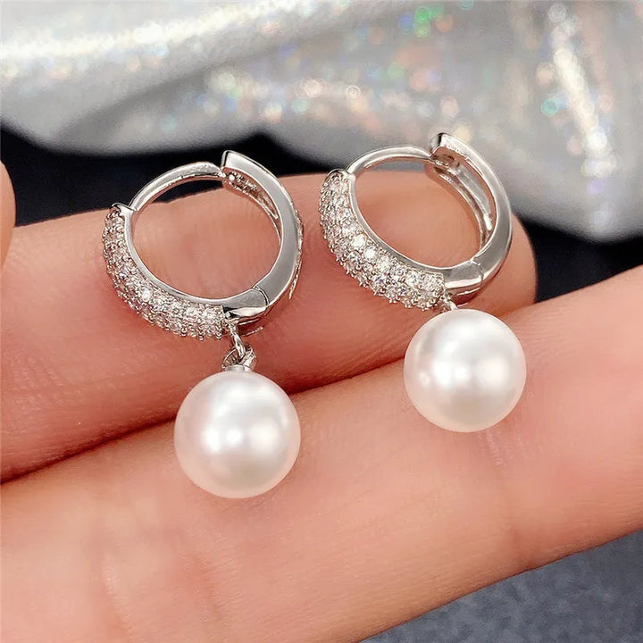 Huitan Gorgeous Flower Imitation Pearl Earrings Women Luxury Inlaid Sparkling CZ Stone Fashion Wedding Jewelry Wholesale Lots